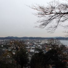 眺望散策路より