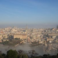 朝もやが晴れてきた