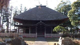 仁王門の日の丸扇に注目