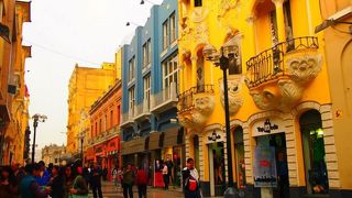 夕方は超渋滞！