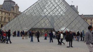 とにかく広い！