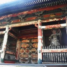 歩道から見ることができます