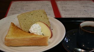 ピアノ演奏がありました。