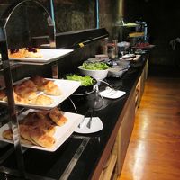 サチャズ ホテル ウノ 