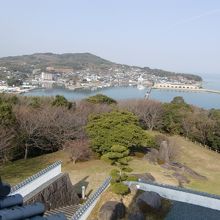 展望台より竹崎港を望む