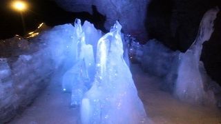 鳴沢氷穴が混んでいる時はこちらに