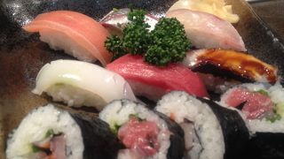 朝ごはんでお寿司