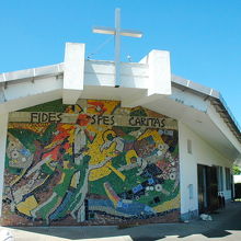 ステンドグラスが美しい