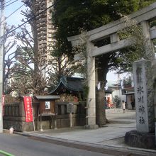 閑静な住宅街にあります