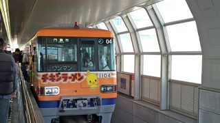 大阪モノレールは、伊丹空港から市内への足