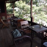 2階のテラスでのんびりできます