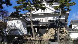 こじんまりとした