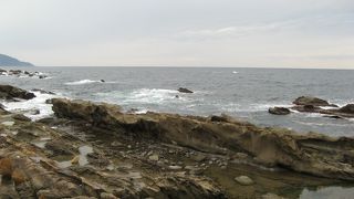 旅衣を洗い旅の疲れを癒した