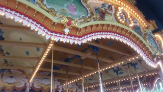 ぐるぐる回って楽しいです。