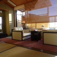 革張りのソファでゆっくり