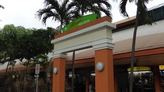 ローカルの人たちが沢山