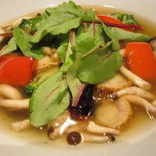 ホタテとお野菜のあんかけうどん