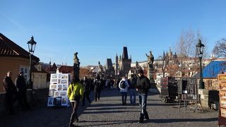 いつも混み合っていますが、景観がすばらしいです。