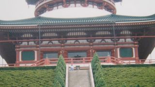 弘法大師の開眼1150年を記念して建立