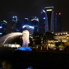 マーライオンと･･･