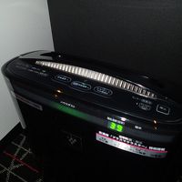 客室内。加湿可な空気清浄機がありました。