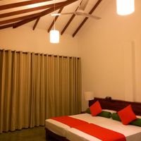 天井も高くて、広めでいいです。