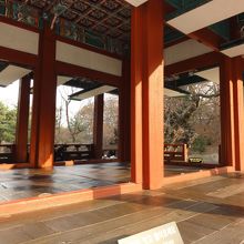 ここ暎花堂に上がって