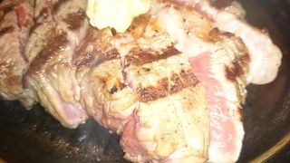 ランチタイムは割安感