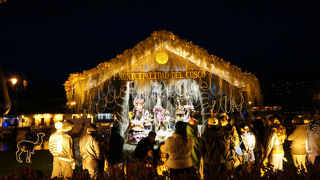  町の中心地。クリスマスには市が立ちます