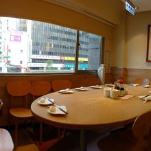 鼎泰豊のテーブル