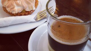 散策の合間に立ち寄るカフェ