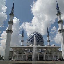 美しいブルーモスク