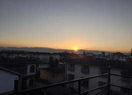 Hotel Dalifornia (Formerly Name: Rainbow‘s Nest International Guest House)