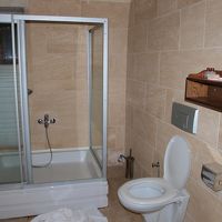 バスはシャワーのみでトイレと一緒です