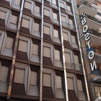 看板が目立ちます