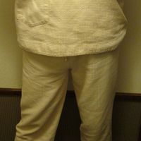 上下別のネマキ（パジャマ）があってよいです。