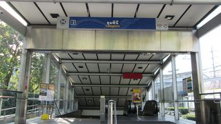ルンピニ駅