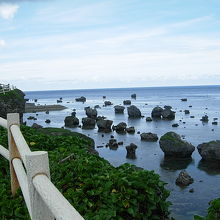左手に東シナ海