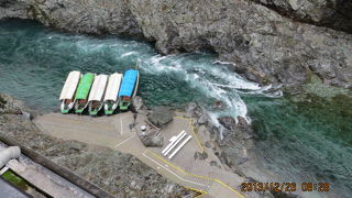 観光は季節の良い時に