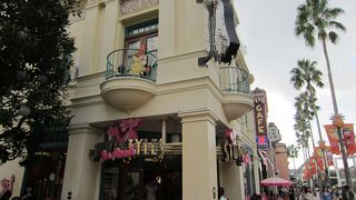 ピンクパンサーがいっぱい