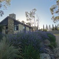 各宿泊客で独立したコテージ宿泊なのでプライバシーも保たれます