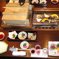 夕食（囲炉裏料理）