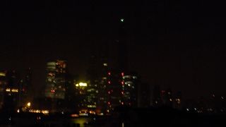 空港バスの停留場がある