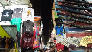 お土産を買うならココ