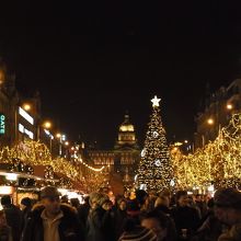 ヴァーツラフ広場です