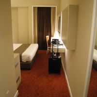 入り口から部屋を見た様子