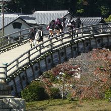 この階段が結構要注意ですよ。