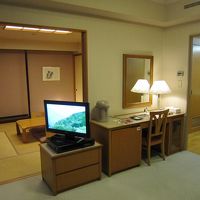 洋室から和室方向