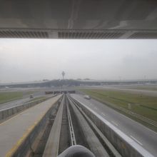 Gゲートへ、でもHゲートとまた移動