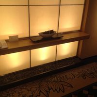 エレベーターホールにも和の心